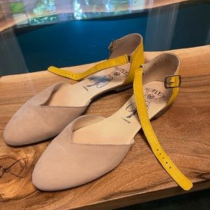 Fly London Butter Soft Leather Shoes - Size 39 / 8.5